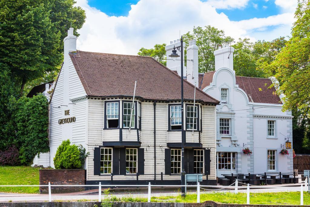 Greyhound Hotel Carshalton Εξωτερικό φωτογραφία